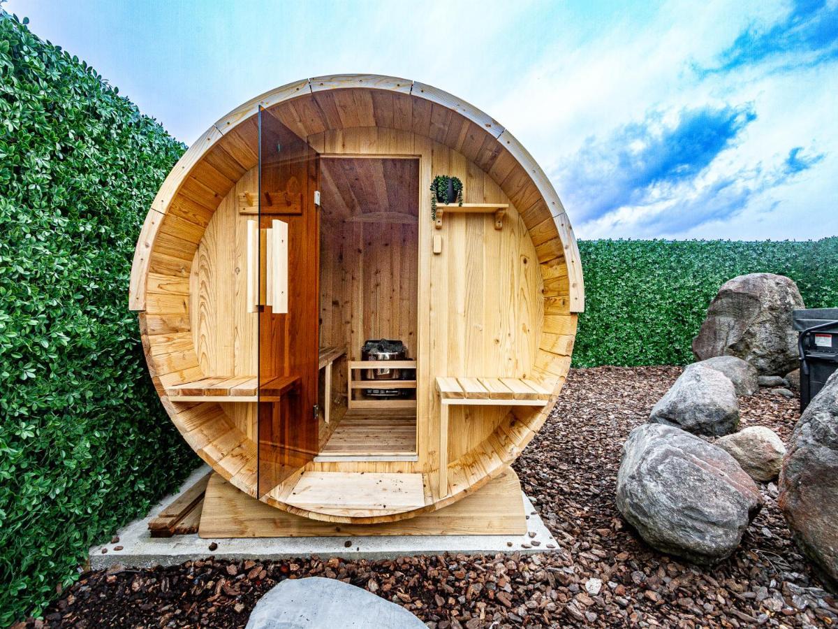 The Grey Straw House - Rangataua Holiday Home โอฮาคูเน ภายนอก รูปภาพ